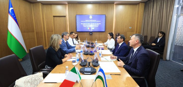 Una delegazione dell’UnistraPg in Uzbekistan per promuovere la diffusione della lingua italiana nelle scuole